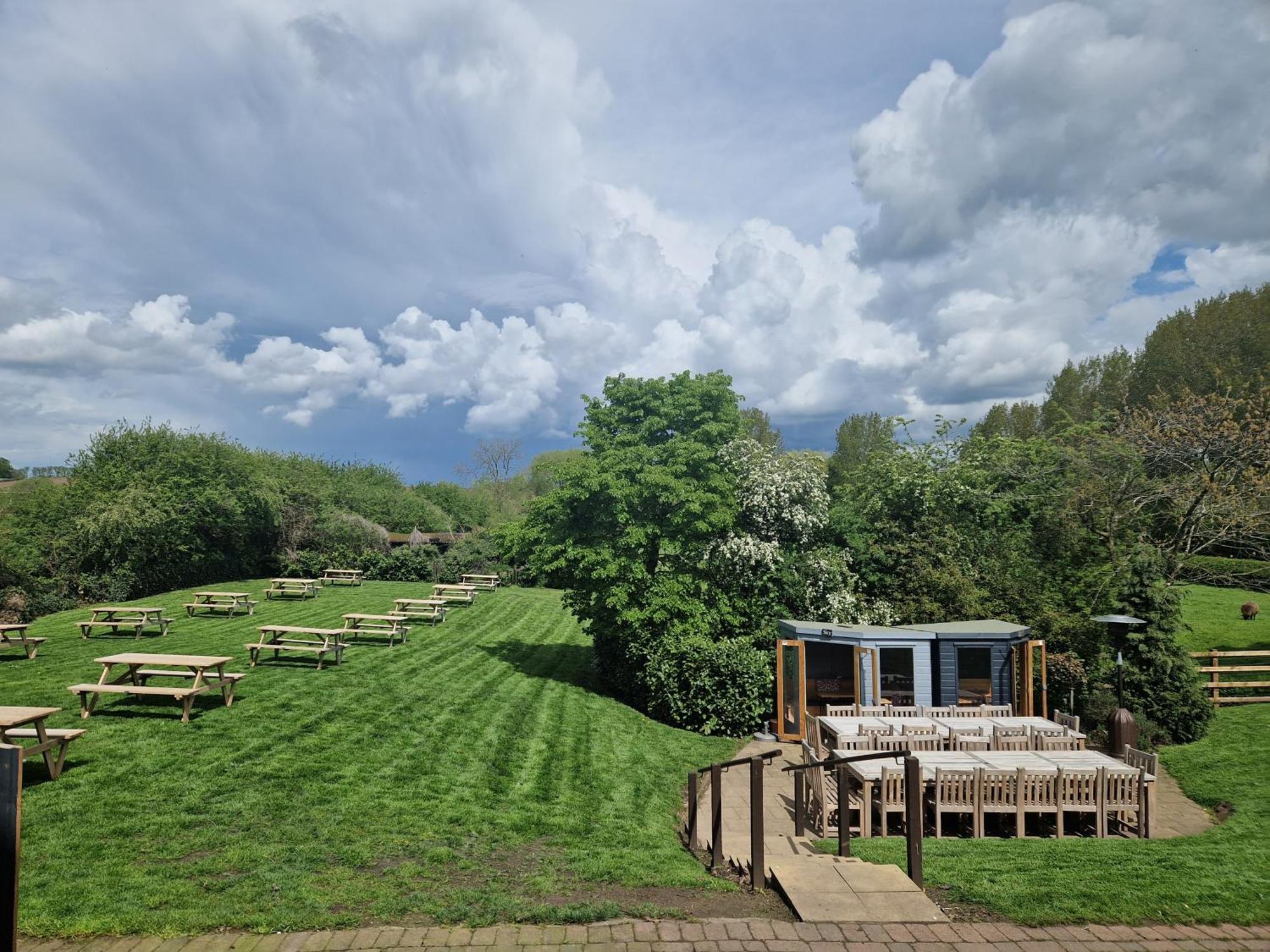 Bed and Breakfast The Star West Leake Екстер'єр фото